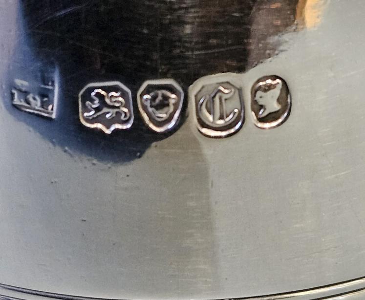 Early Victorian Silver Mug - Image 6