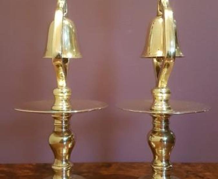 Pair of George III Brass Tavern Candlesticks - Image 2