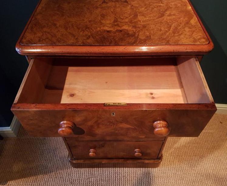 Fine Quality Mid Victorian Burr Walnut Tallboy Chest - Image 4