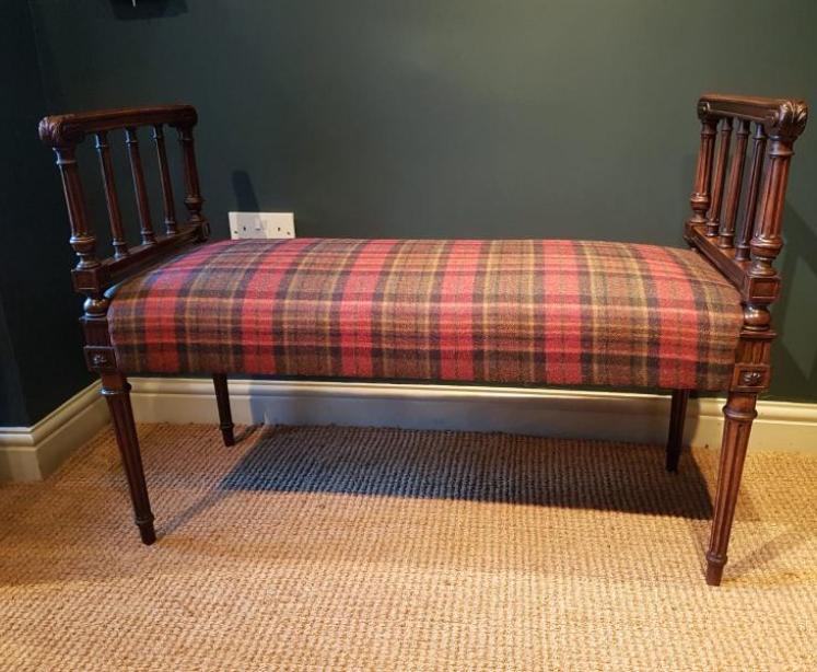 Fine Quality Early Victorian Mahogany Double Stool - Image 1