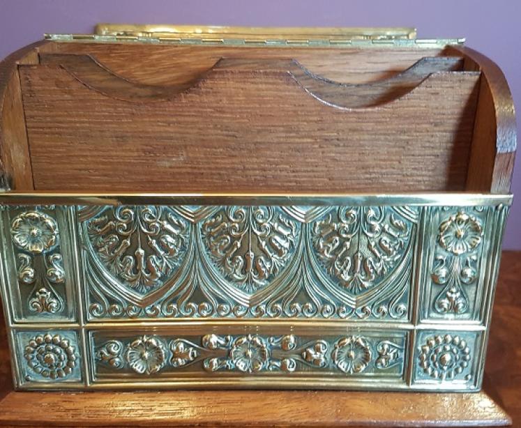 Antique Oak & Brass Desktop Stationery Box - Image 3