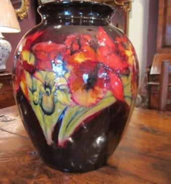 Wonderful Moorcroft Flambe Slipper Orchid Vase