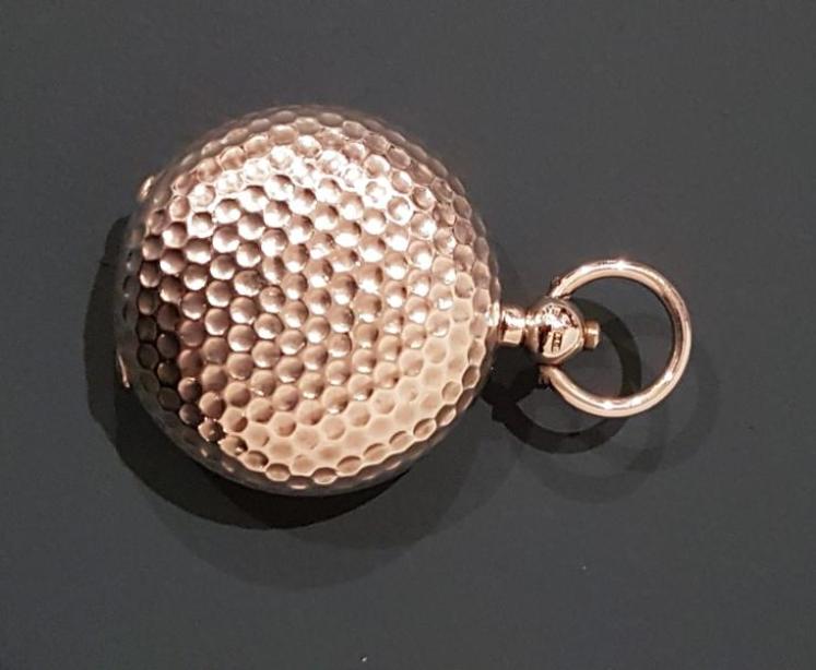 Silver Golf Ball Novelty Sovereign Case - Image 5