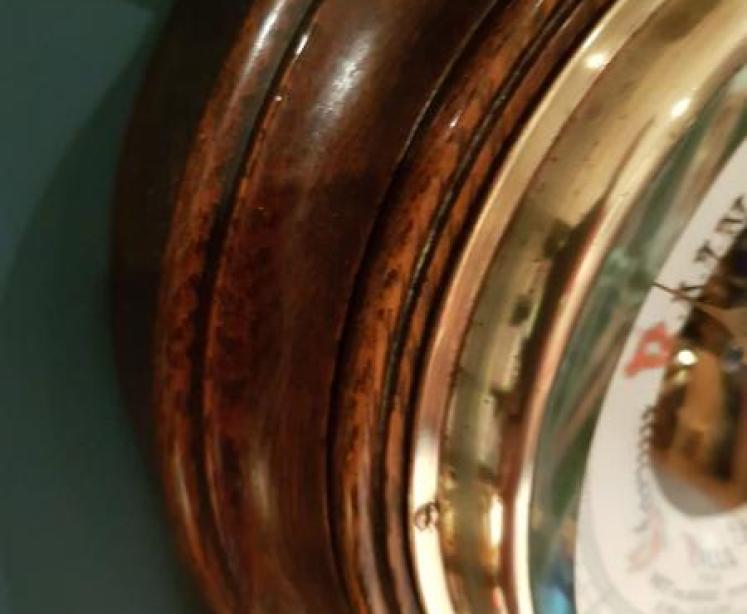 Superb Small Banjo Barometer with Skeletonised Movement - Image 4