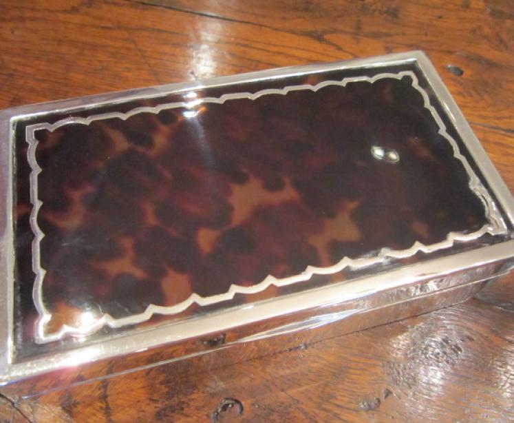 Top Quality George V Silver & Tortoiseshell Box - Image 2