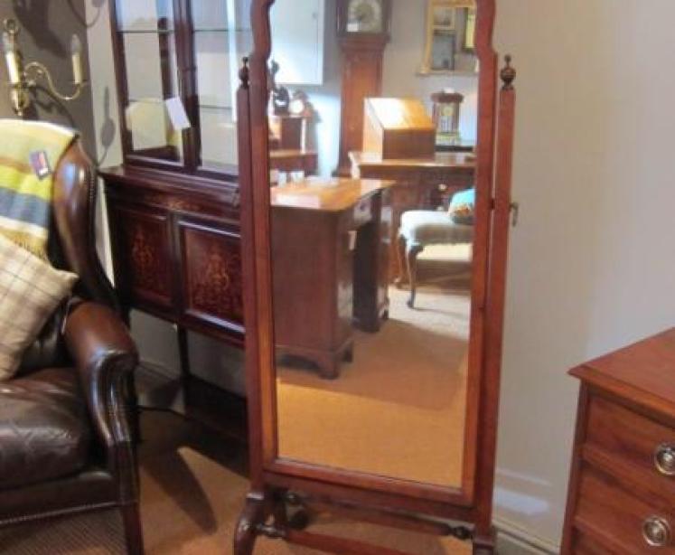 Fine George II Style Walnut Cheval Mirror - Image 1