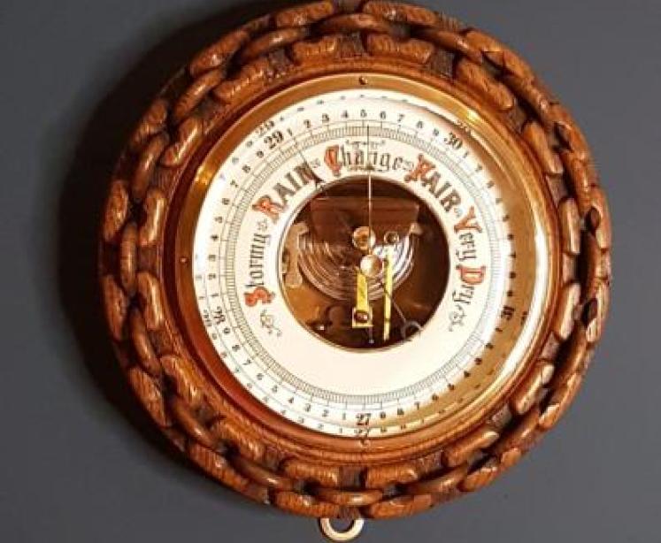 Victorian Carved Oak Chain Design Aneroid Barometer - Image 1