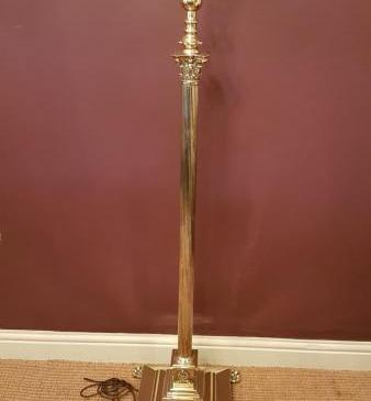 Superb Victorian Brass Telescopic Corinthian Column Lamp Standard