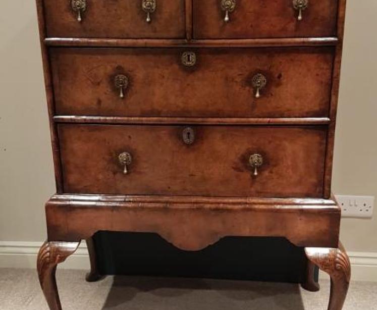 Superb Small George II Walnut Chest on Stand - Image 2