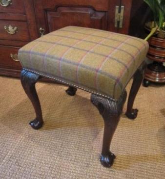 Superb George III Mahogany Cabriole Leg Stool