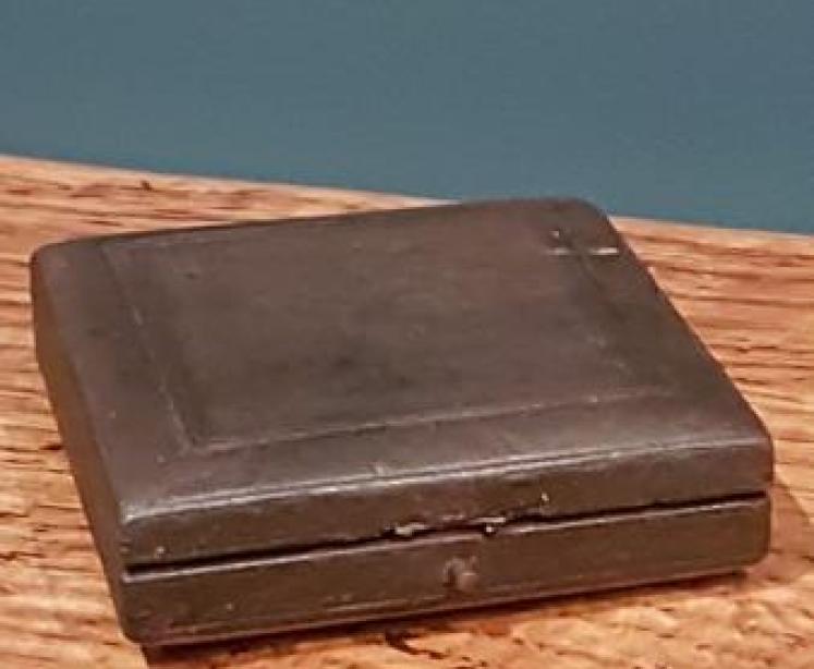 Victorian Pocket Barometer and Thermometer in Original Presentation Case - Image 5