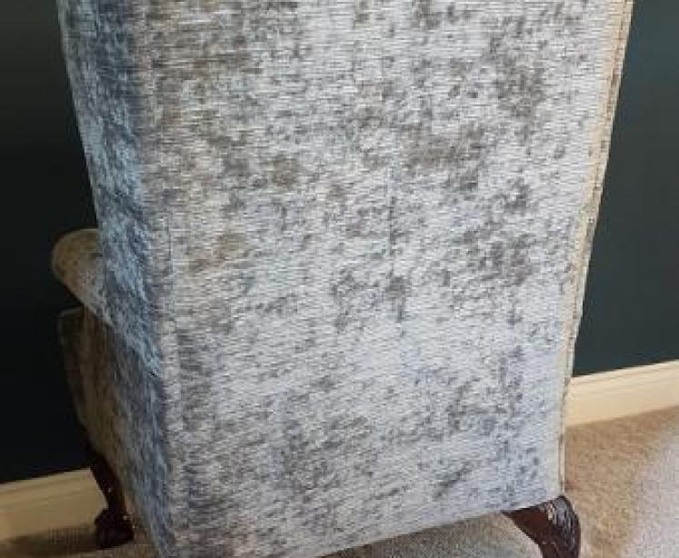 Fine Quality Antique Victorian Wing Back Arm Chair - Image 6