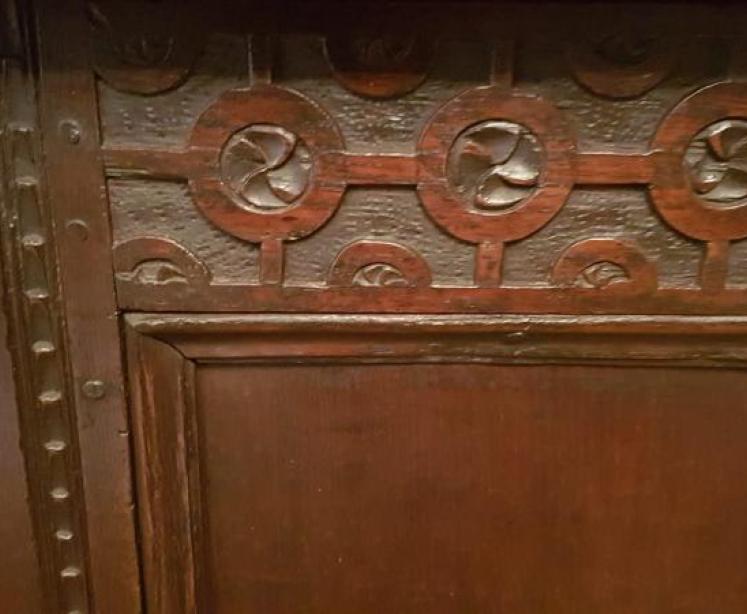 George I Period Oak Three Panel Coffer - Image 4