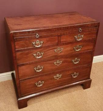Fine George III Period Brushing Slide Chest of Drawers