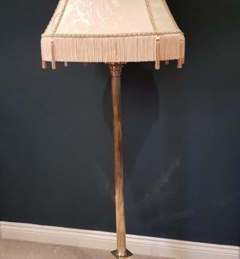 Antique Late Victorian Solid Brass Corinthian Column Lamp Standard