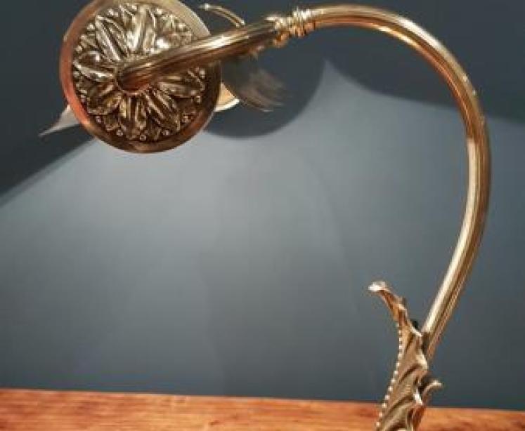 Superb Antique Brass Adjustable Desk Lamp - Image 7