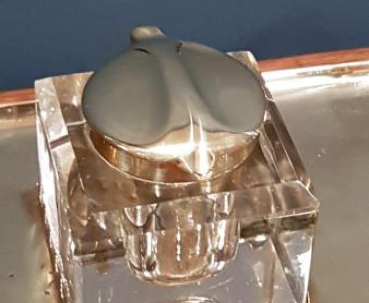 Large Art Nouveau Brass and Cut Crystal Ink Stand - Image 5