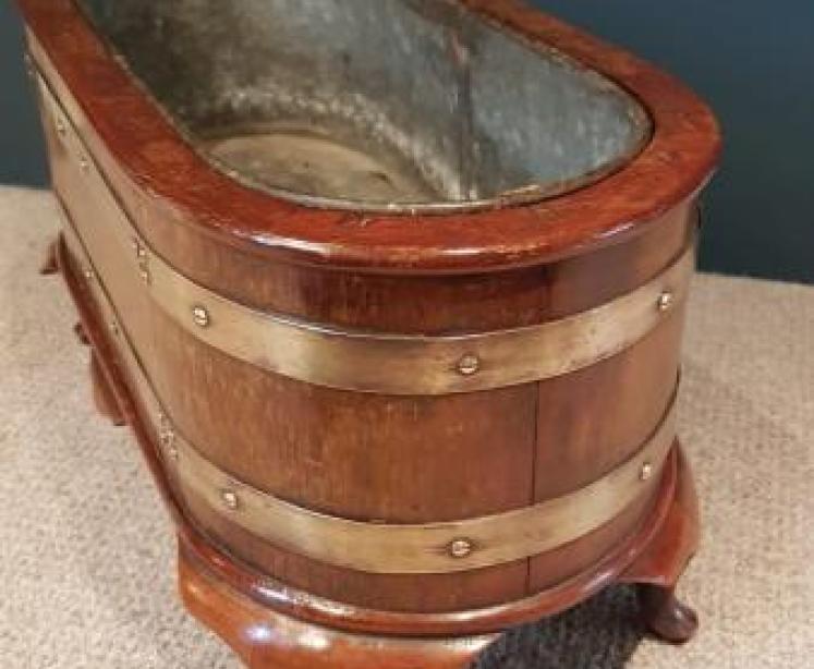 Antique Brass Bound Mahogany Planter and Liner - Image 2