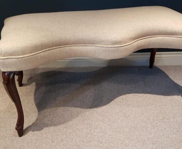 Early Victorian Rosewood Saber Leg Serpentine Stool - Image 4