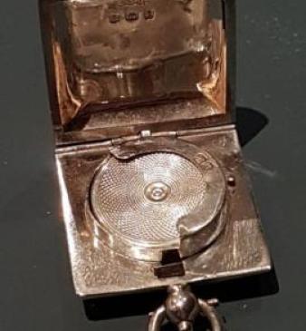Edwardian Silver Sovereign Case