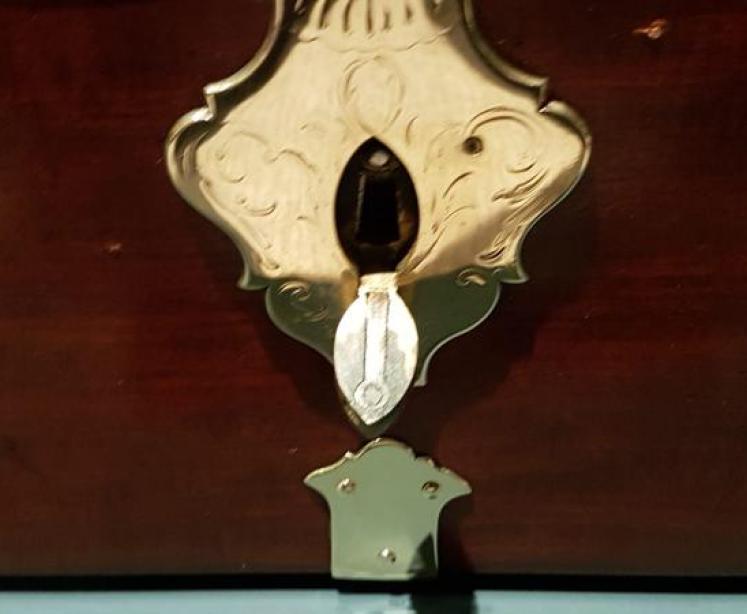 Outstanding Victorian Brass Bound Strong Box - Image 7