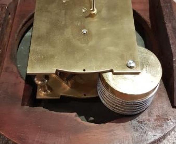 Early Victorian Mahogany 8" Single Fusse Drop Dial Wall Clock - Image 6