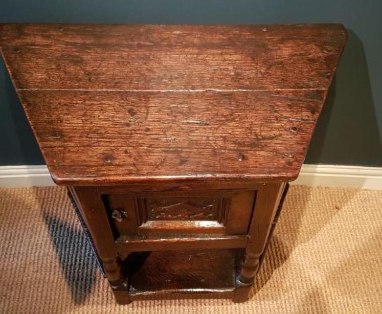 Early Period Antique Oak Credence Table.c.1700 - Image 5