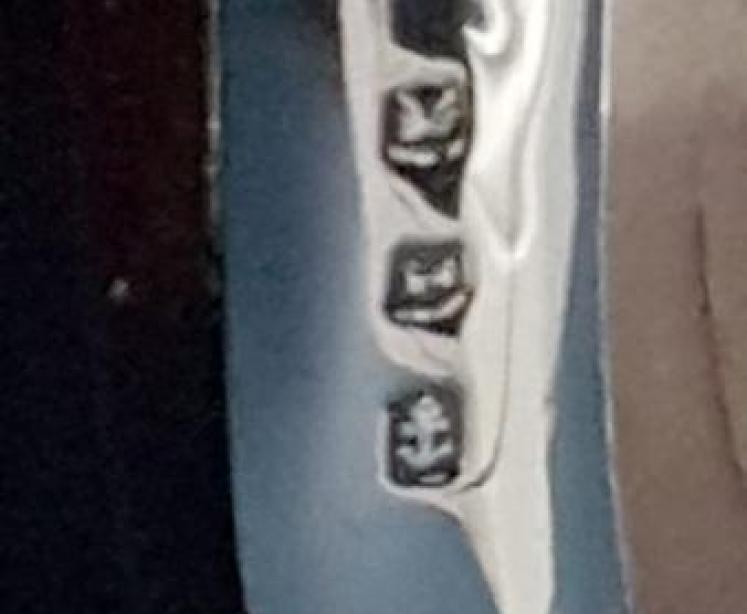 Small Antique Oval Silver Photo Frame - Image 5