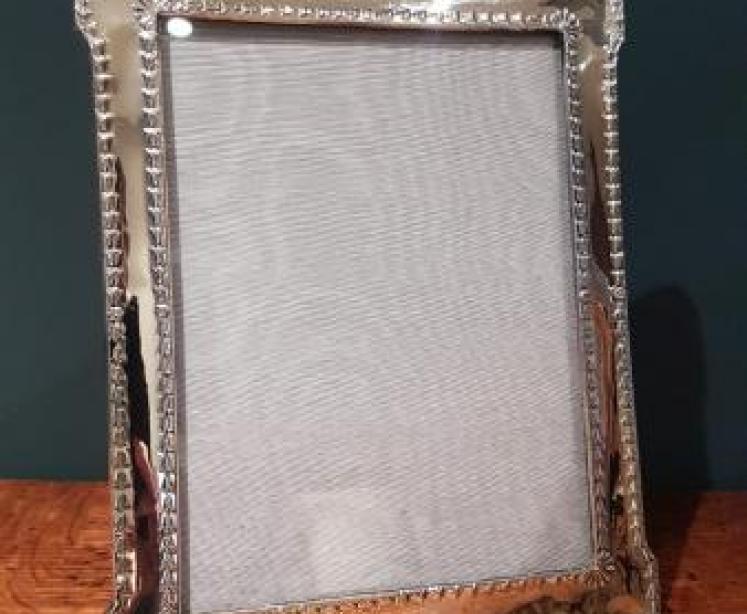Large Antique Silver Chester Photo Frame - Image 2