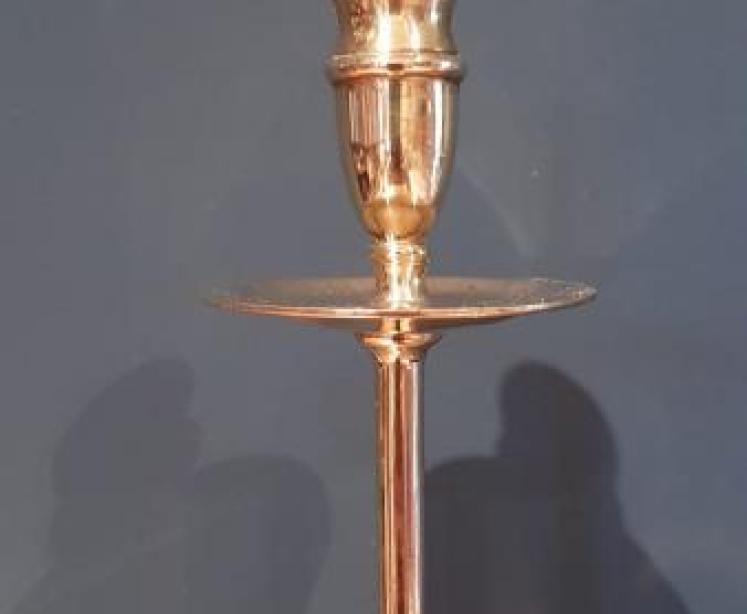 Pair of Slim Elegant Victorian Brass Candlesticks  - Image 4