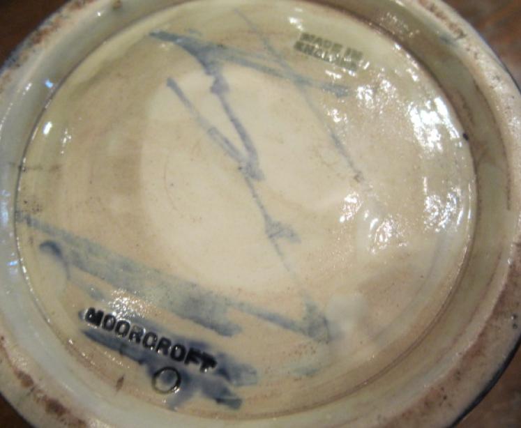 Superb Moorcroft Pink Cornflower Vase - Image 5