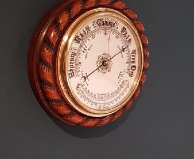 Antique Oak Ships Barometer with Crescent Thermometer - Image 4