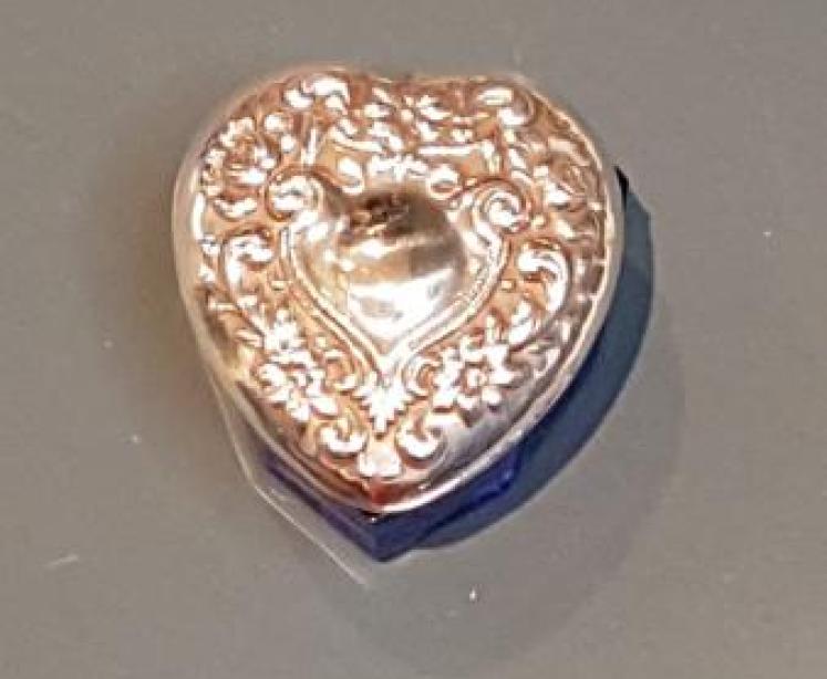 Silver and Bristol Blue Heart Shaped Box - Image 4
