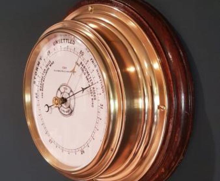 Victorian Ships Bulk Head Marine Barometer - Image 2