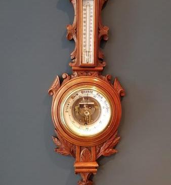 Superb Antique Carved Walnut Banjo Barometer 