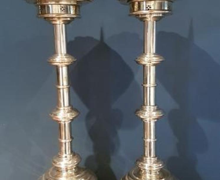 Large Pair of Antique Brass Church Candlesticks - Image 1