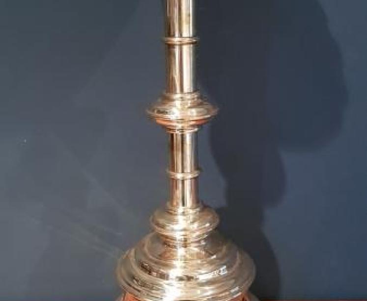 Large Pair of Antique Brass Church Candlesticks - Image 7