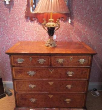 Stunning William & Mary Burr Yew Inlaid Chest