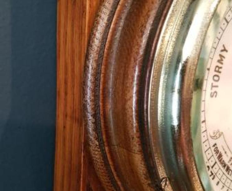 Small Antique Carved Oak Banjo Barometer - Image 5