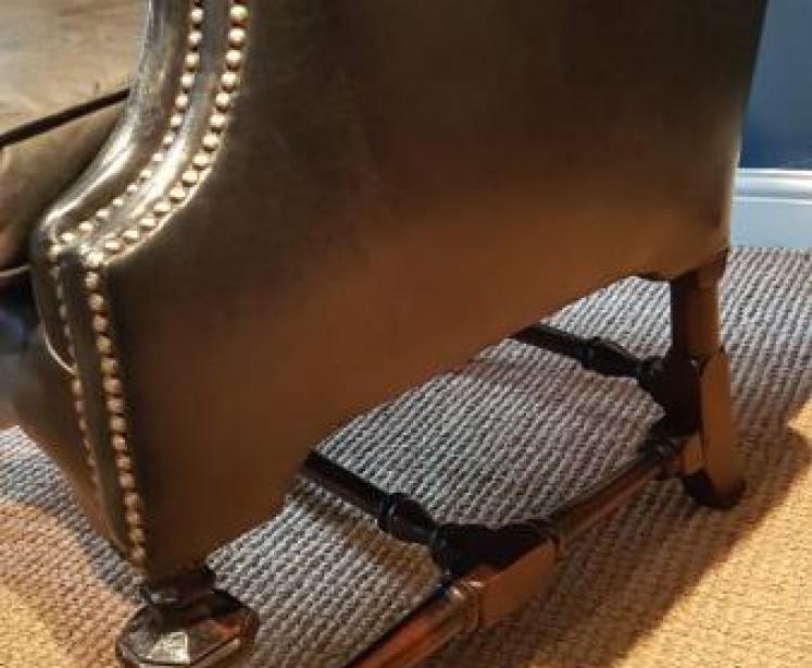 Superb Victorian Button Back Leather Wing Back Arm Chair - Image 6