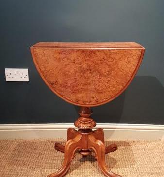 Fine Victorian Burr Walnut Sutherland Table