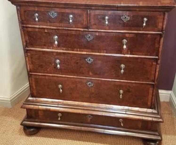 Fine William and Mary Period Walnut Chest - Image 1