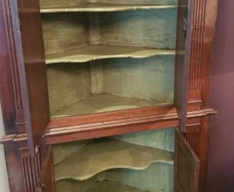 Superb George III Oak Double Corner Cupboard - Image 2