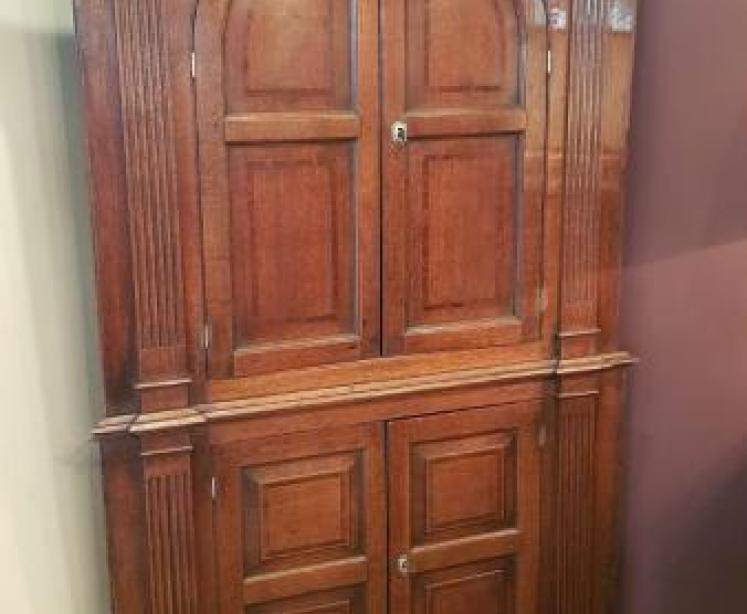 Superb George III Oak Double Corner Cupboard - Image 7