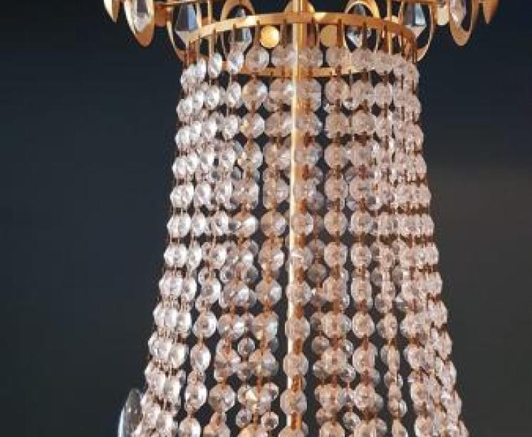 1950's Gilt Brass and Cut Crystal Chandelier - Image 3
