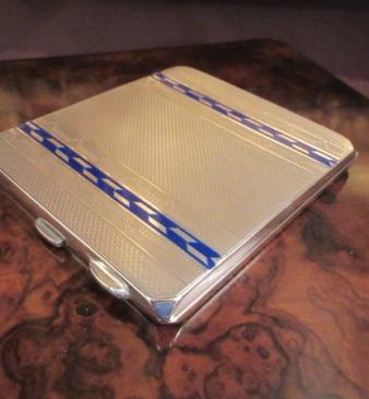 Superb George V Silver & Blue Enamel Chequered Case