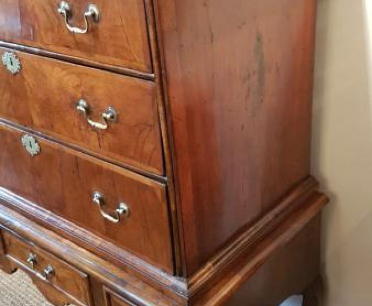 Superb George I Period Walnut Chest on Stand - Image 2