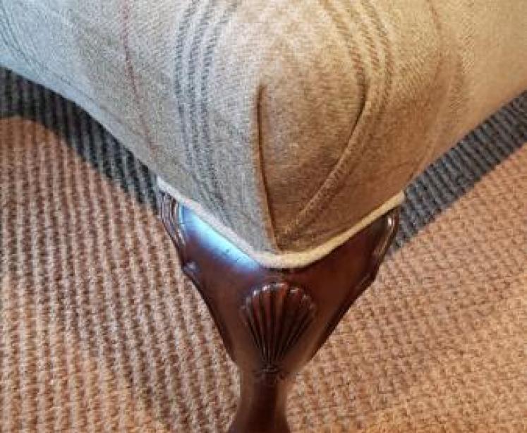 Superb Pair of Victorian Wing Back Chairs  - Image 4