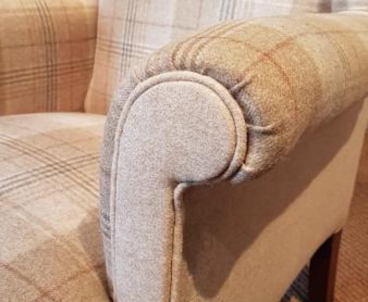 Superb Pair of Victorian Wing Back Chairs  - Image 5