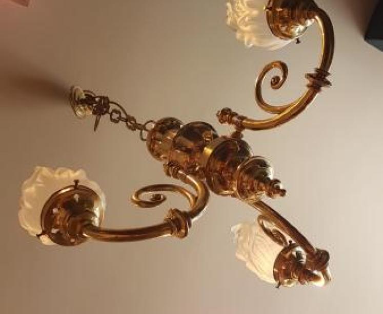 Edwardian Cast Brass 3 Arm Chandelier - Image 2